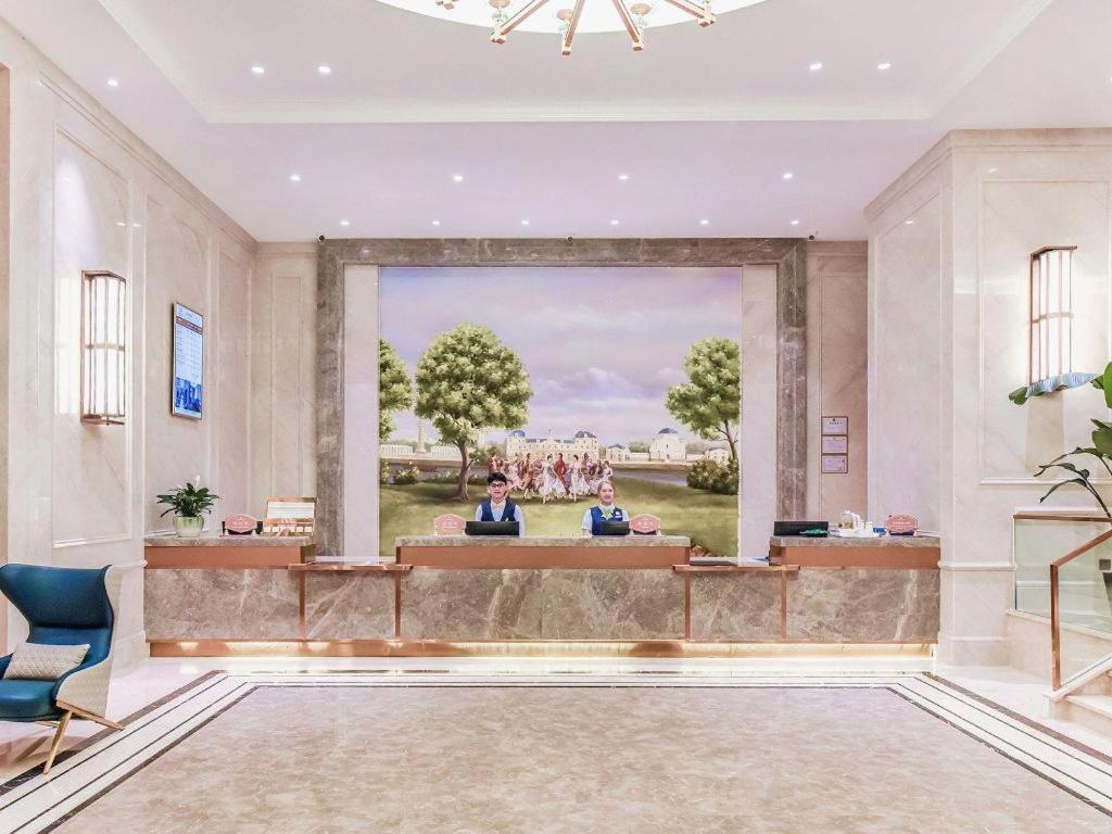 Vienna Hotel Sichuan Hejiang Yangtze River Bridge Лучжоу Экстерьер фото